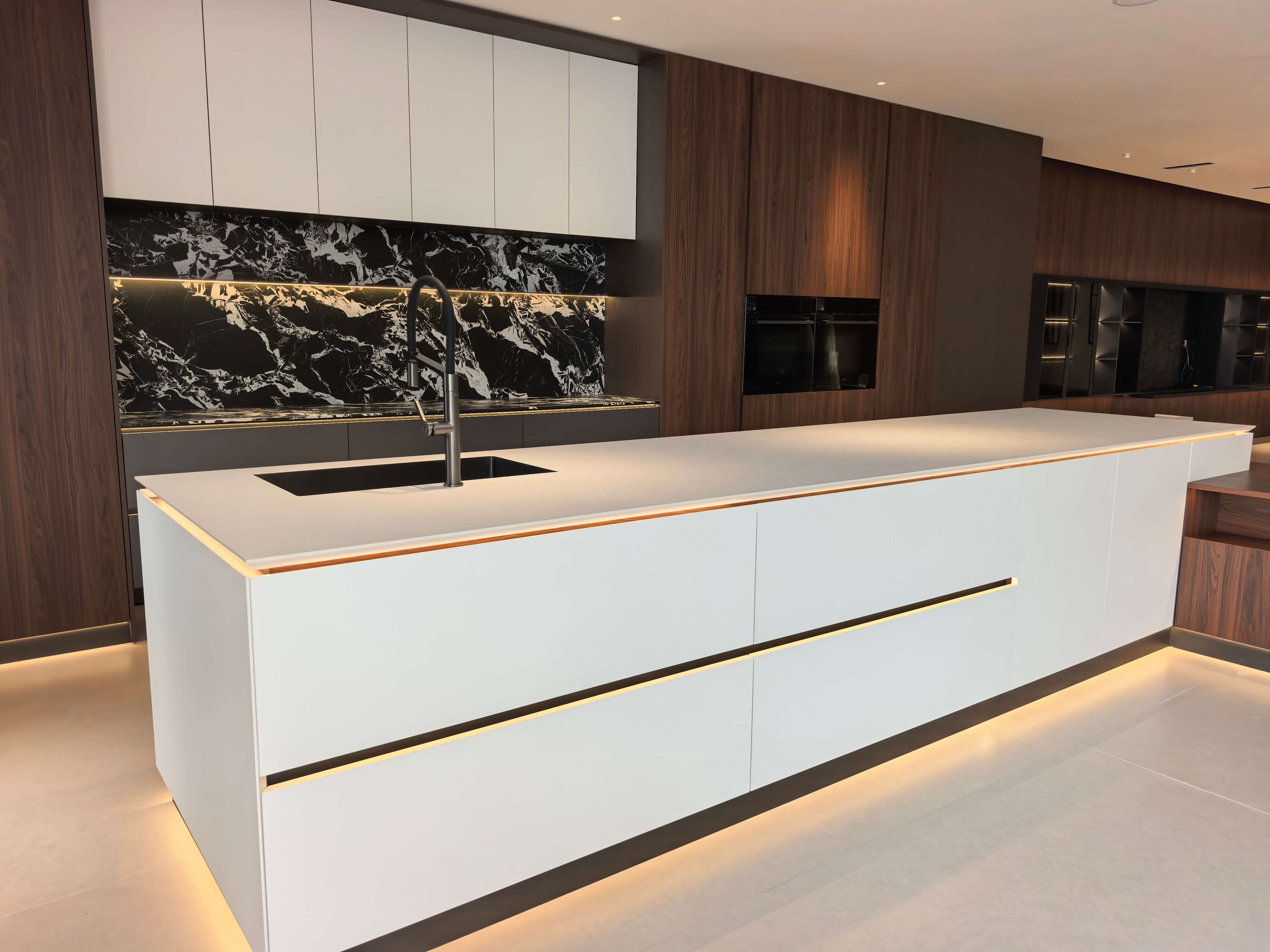 Why KITO Sintered Stone Has Better Cutting Performance