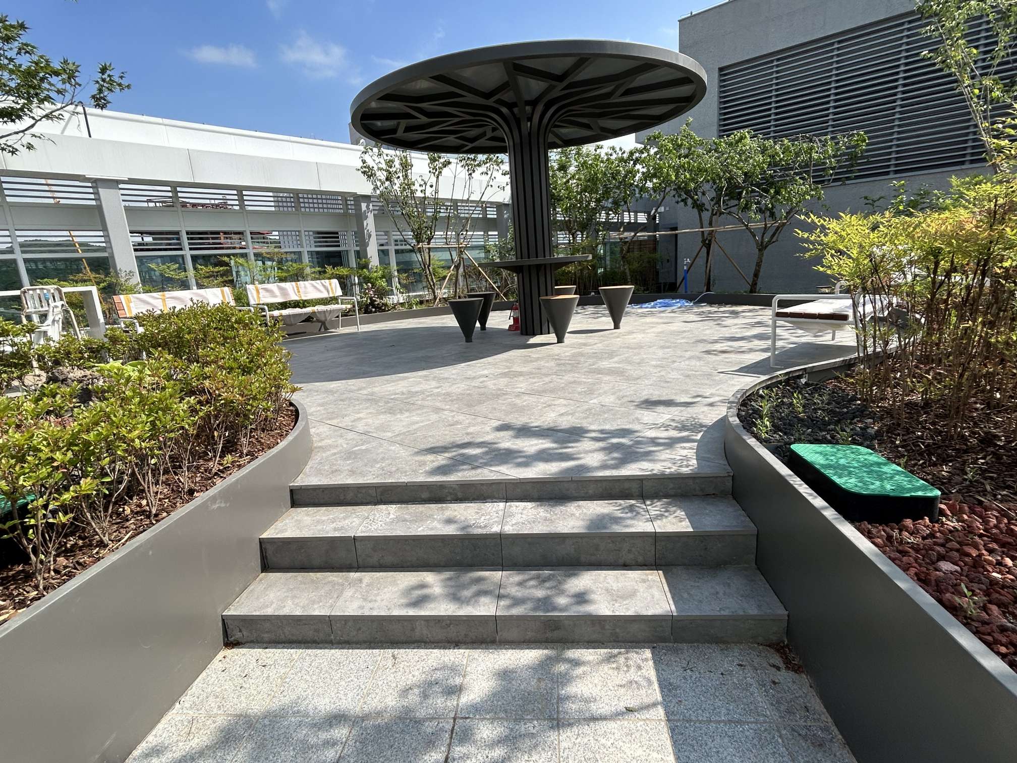 KT's New Head-quarter Staff Recreation Deck