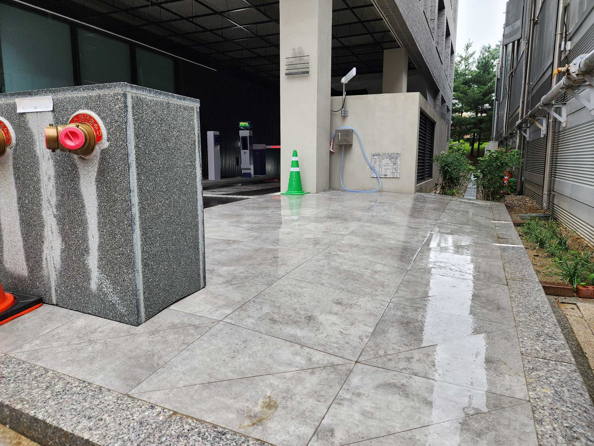 Pharma Company Head-quarter Forecourt