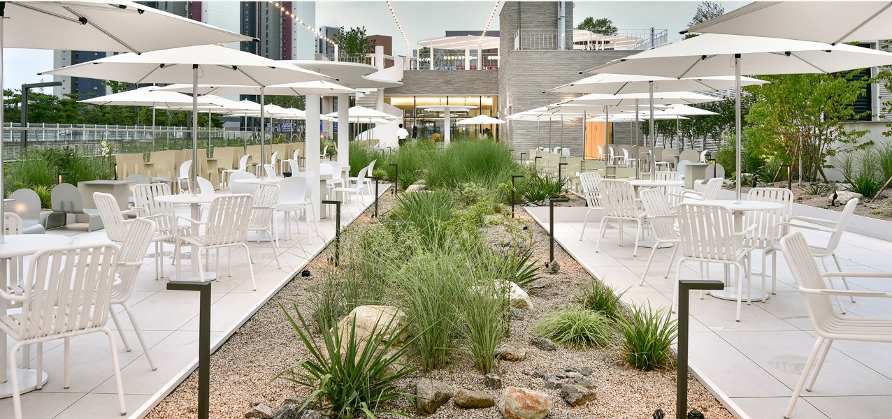 Open-Air Bread & Coffee House