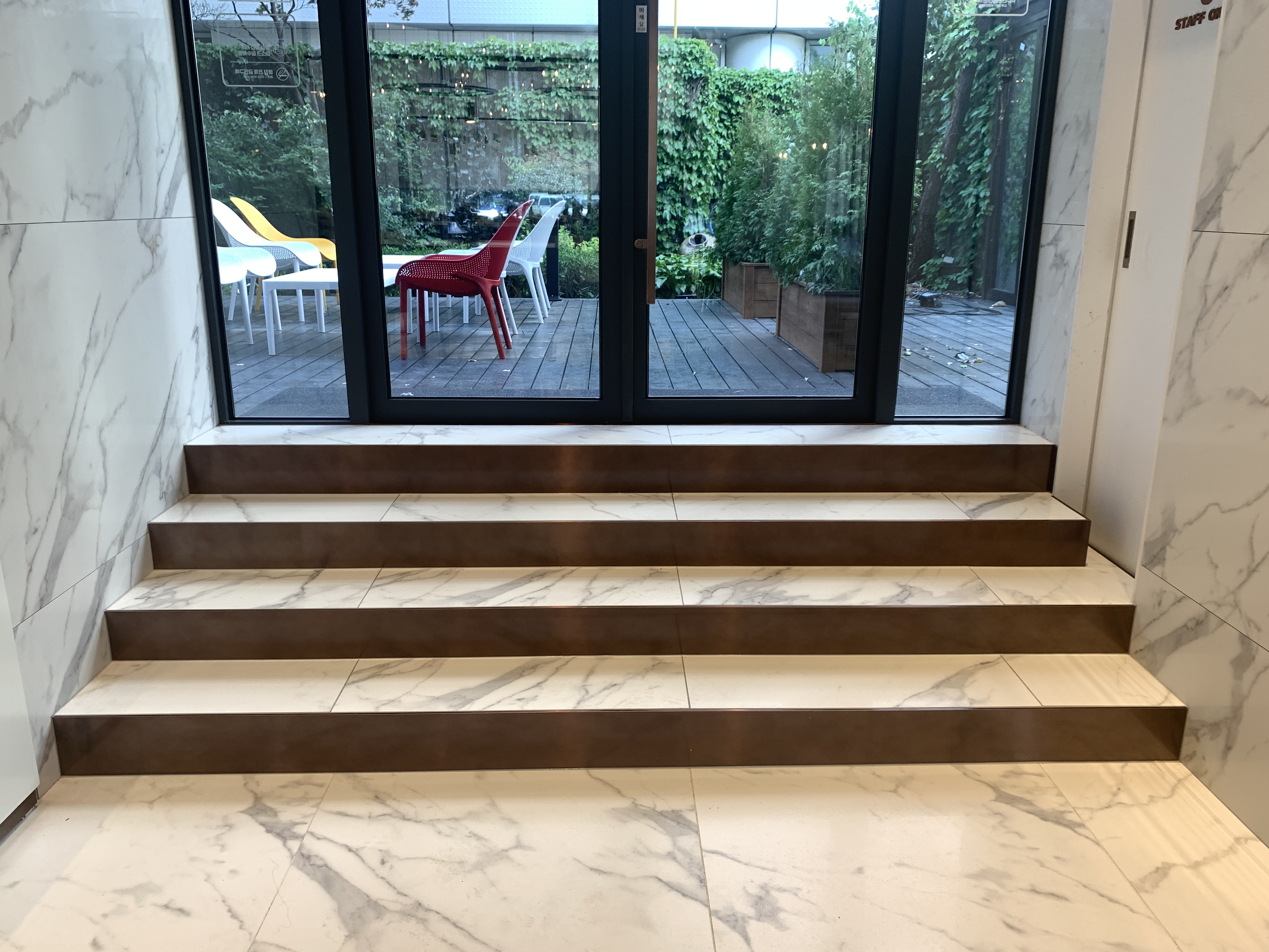 Le Four Dore Backery & Cafe