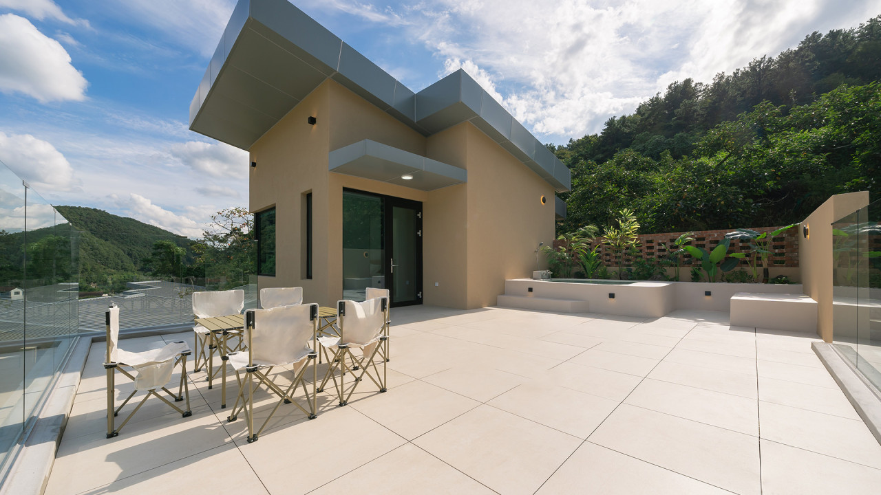 Resort Pool Courtyard
