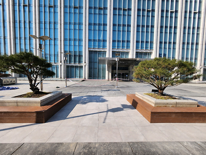 University Academic Square